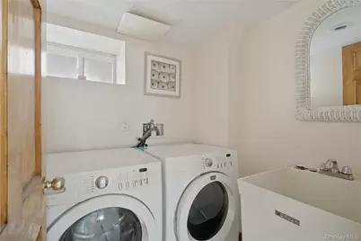 2934 161st Street, Flushing, NY 11358 - Photo 25