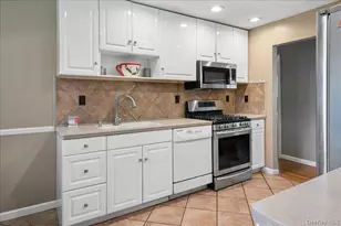5 Marcus Rd, West Nyack, NY 10994 - Photo 7