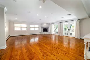 7 Yorkshire Rd, Rockville Centre, NY 11570 - Photo 7