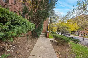 270 N Broadway, Yonkers, NY 10701 - Photo 3