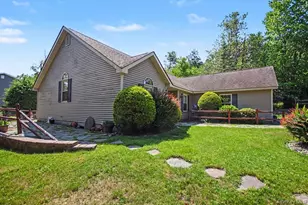 2 Douglas St, Rock Hill, NY 12775 - Photo 9
