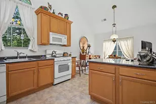 2 Douglas St, Rock Hill, NY 12775 - Photo 19