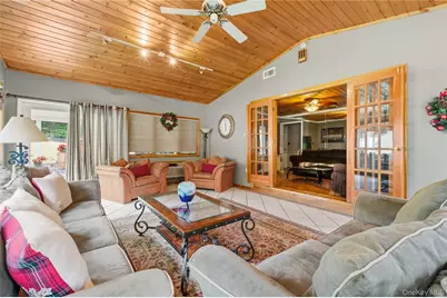 289 Oak Ridge Road, Hopewell Junction, NY 12533 - Photo 5