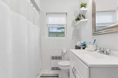 43 N Forest Avenue #A3, Rockville Centre, NY 11570 - Photo 11