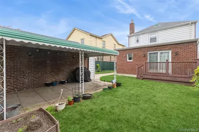 7548 183rd Street, Fresh Meadows, NY 11366 - Photo 41