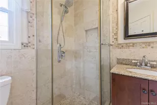 75-48 183rd St, Fresh Meadows, NY 11366 - Photo 25