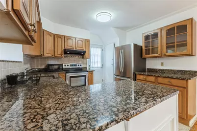 7548 183rd Street, Fresh Meadows, NY 11366 - Photo 9