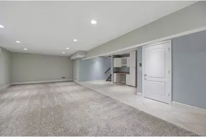 17 Nottingham Way, Mahopac, NY 10541 - Photo 25