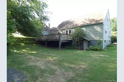 28 Hilltop Drive, New Windsor, NY 12553 - Photo 5