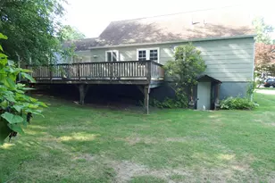 28 Hilltop Dr, New Windsor, NY 12553 - Photo 3