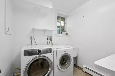 525 Carroll Avenue, Mamaroneck, NY 10543 - Photo 31