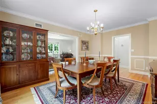 525 Carroll Ave, Mamaroneck, NY 10543 - Photo 7