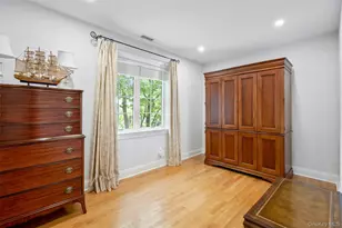 525 Carroll Ave, Mamaroneck, NY 10543 - Photo 25