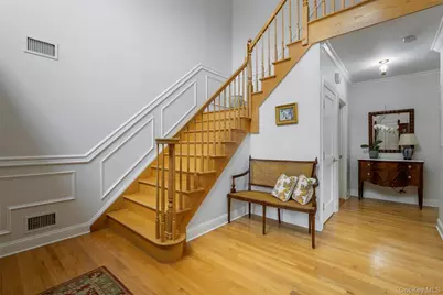 525 Carroll Avenue, Mamaroneck, NY 10543 - Photo 3