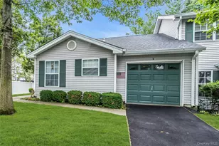 1 Biltmore Cir, Huntington Station, NY 11746 - Photo 3
