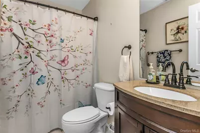 1 Biltmore Circle #1, Huntington Station, NY 11746 - Photo 13