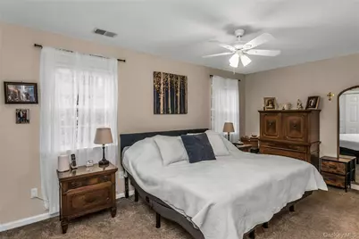 1 Biltmore Circle #1, Huntington Station, NY 11746 - Photo 11