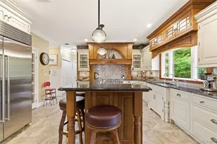 11 Milemore Dr, Northport, NY 11768 - Photo 15