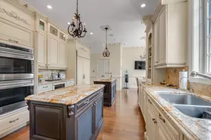 760 Hillcrest Pl, Woodmere, NY 11581 - Photo 9