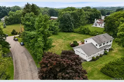 12 Hilltop Drive, Yorktown Heights, NY 10598 - Photo 35