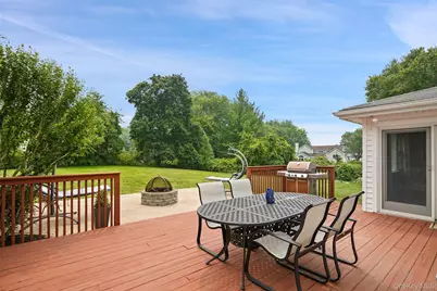 12 Hilltop Drive, Yorktown Heights, NY 10598 - Photo 33
