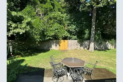 94 Arlington Road, Ronkonkoma, NY 11779 - Photo 21