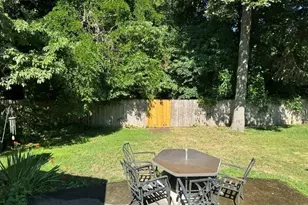 94 Arlington Rd, Ronkonkoma, NY 11779 - Photo 21