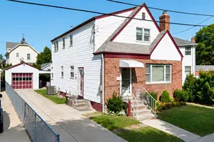 17 Main St, Floral Park, NY 11001 - Photo 1