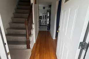 17 Main St, Floral Park, NY 11001 - Photo 9