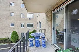 2035 Central Park Ave, Yonkers, NY 10710 - Photo 5