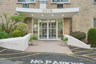 2035 Central Park Ave, Yonkers, NY 10710 - Photo 15