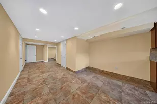 25-36 163rd St, Flushing, NY 11358 - Photo 19