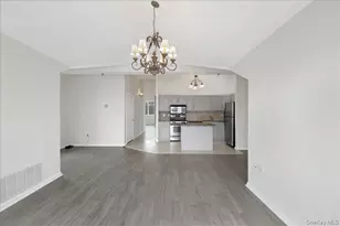 1424 Outlook Ave, Bronx, NY 10465 - Photo 5
