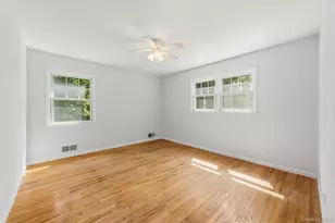 40 Sammis Ln, White Plains, NY 10605 - Photo 25