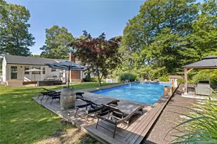 3 Russell Dr, Wading River, NY 11792 - Photo 19