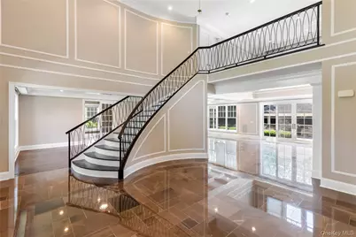 1 Bromley Court, Muttontown, NY 11791 - Photo 5