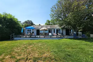 7 Riverhead Rd, Sound Beach, NY 11789 - Photo 33