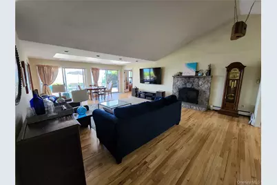 7 Riverhead Road, Sound Beach, NY 11789 - Photo 25