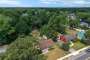 48 Marshall Dr, Selden, NY 11784 - Photo 31