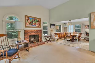 17 Arbor Ln, Dix Hills, NY 11746 - Photo 7