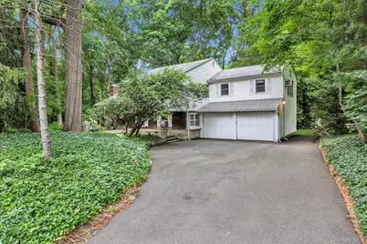 17 Arbor Lane, Dix Hills, NY 11746 - Photo 3
