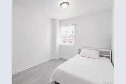 253 Robinson Avenue, Bronx, NY 10465 - Photo 25