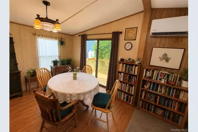 18 Square Hill Road #80, New Windsor, NY 12553 - Photo 7