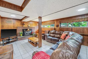 11 Carrol Pl, Greenlawn, NY 11740 - Photo 13