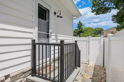 56 Morris Avenue, West Islip, NY 11795 - Photo 31