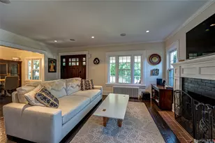 24 Soundview Rd, Huntington, NY 11743 - Photo 5