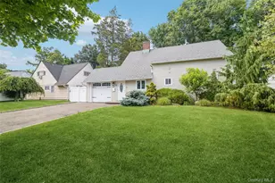45 Abbot Ln, Hicksville, NY 11801 - Photo 27