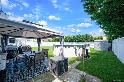 4 Martha Street, Freeport, NY 11520 - Photo 9