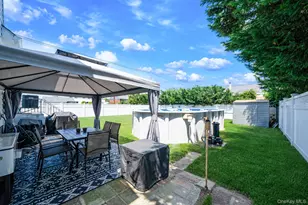 4 Martha St, Freeport, NY 11520 - Photo 9