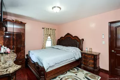 18348 Camden Avenue, Saint Albans, NY 11412 - Photo 7